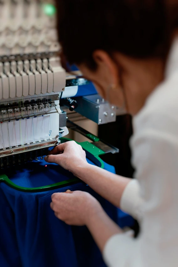 Polg Group. Abbigliamento e gadget personalizzati